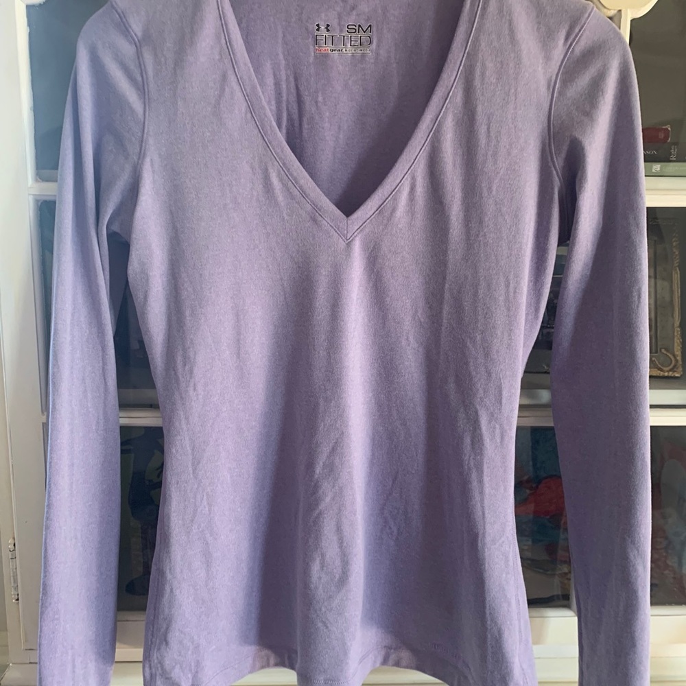 Under Armour fitted heat gear long sleeve top